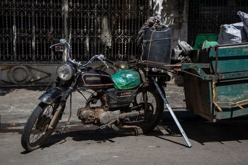 摄影 柬埔寨 摩托零件商店